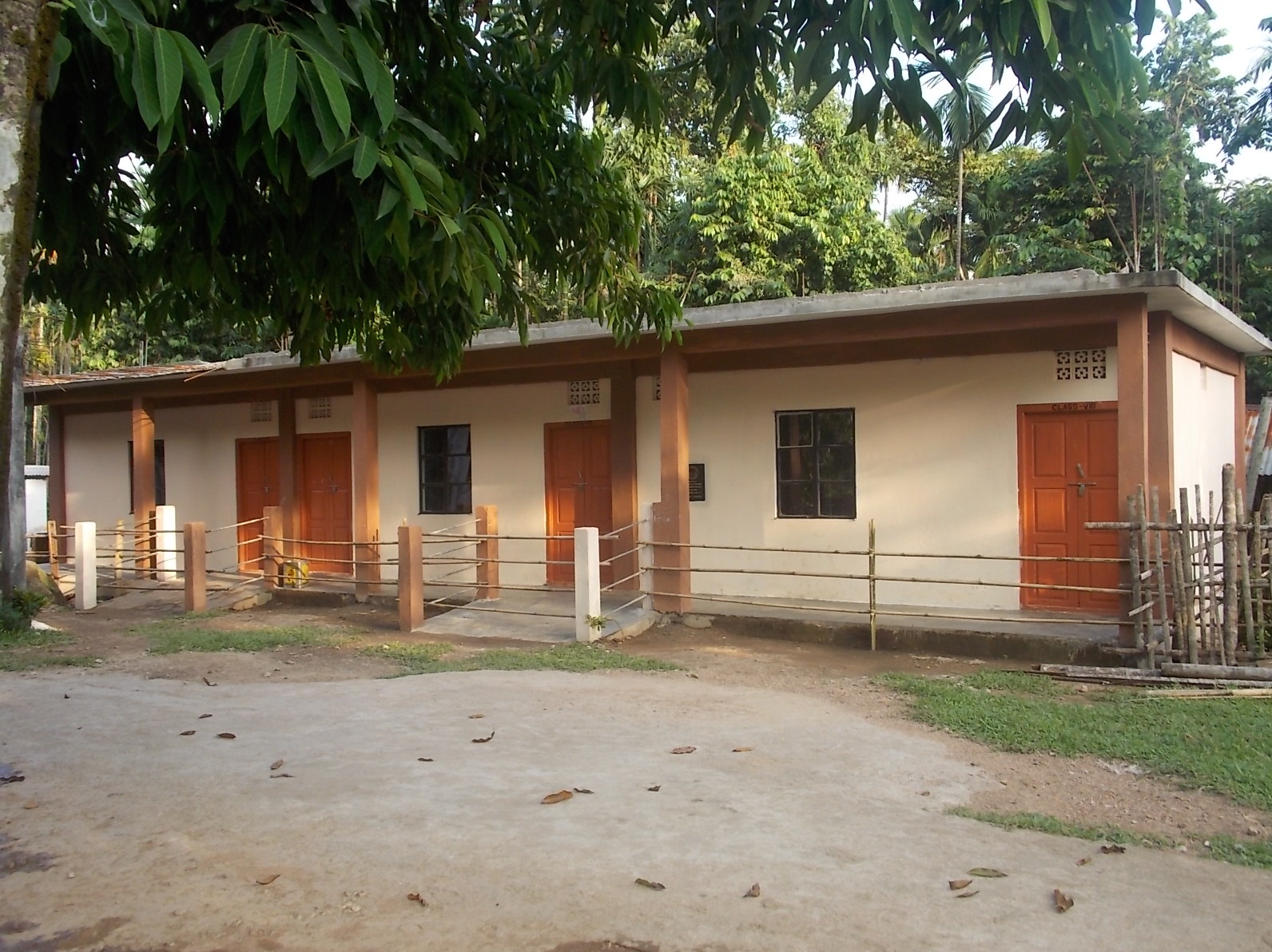 Completion of U.P SchoolBuilding at Amlympiang village
